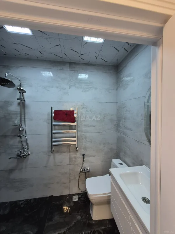 Satılır 2 otaqlı mənzil 66 m²