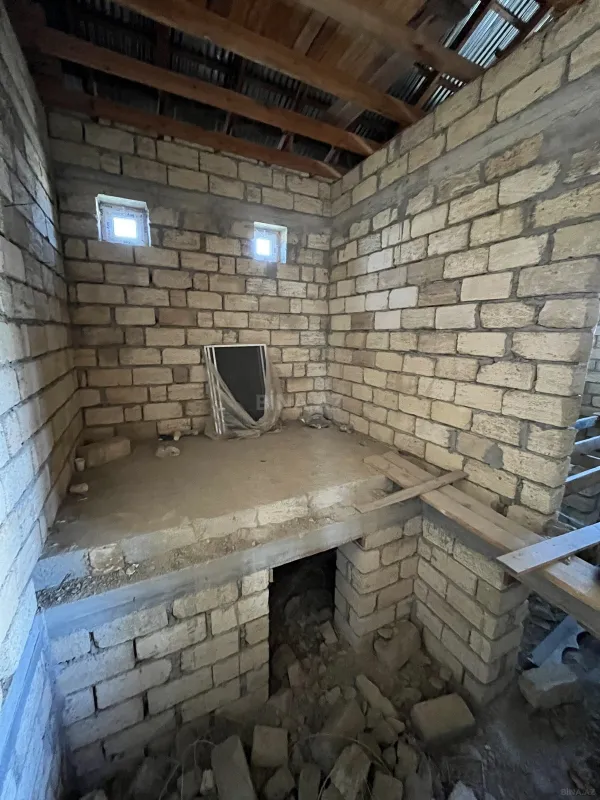 Satılır 3 otaqlı həyət evi 130 m²