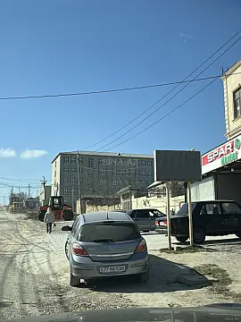 Satılır 3 otaqlı həyət evi 130 m²