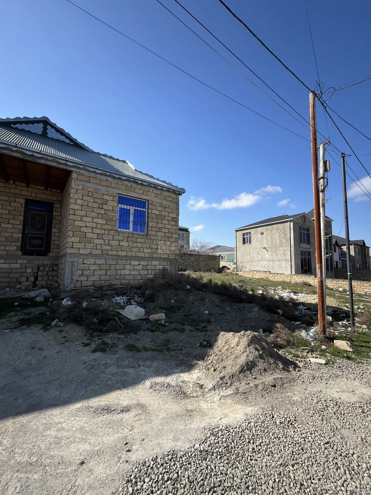 Satılır 3 otaqlı həyət evi 130 m²