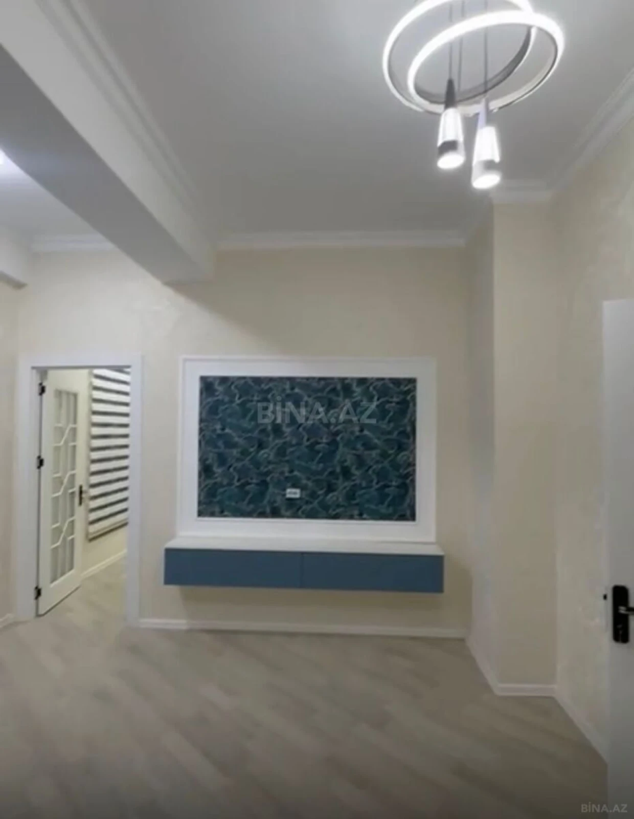 Satılır 2 otaqlı mənzil 68 m²