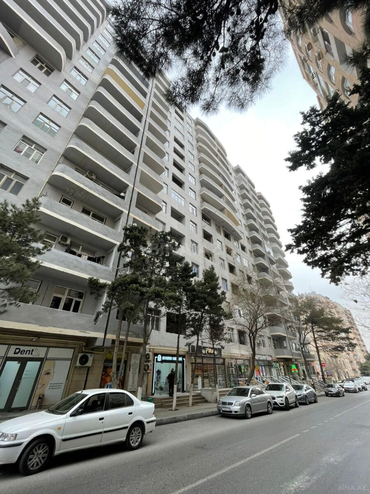 Satılır 3 otaqlı mənzil 96 m²