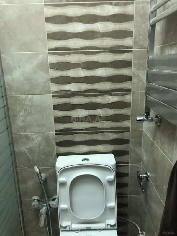 Kirayə verilir 2 otaqlı mənzil 95 m²