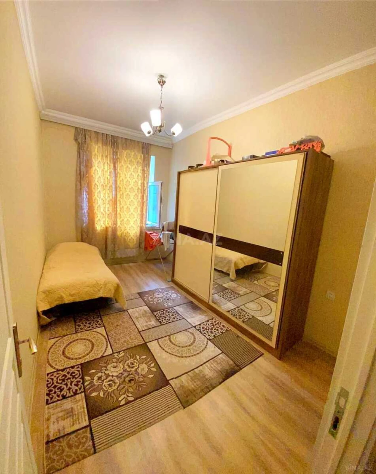 Kirayə verilir 4 otaqlı mənzil 100 m²