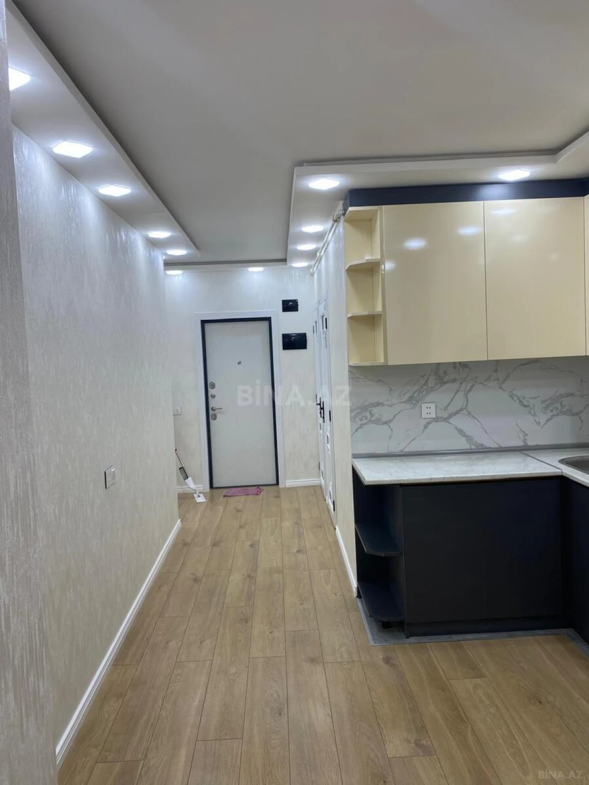 Satılır 2 otaqlı mənzil 60 m²