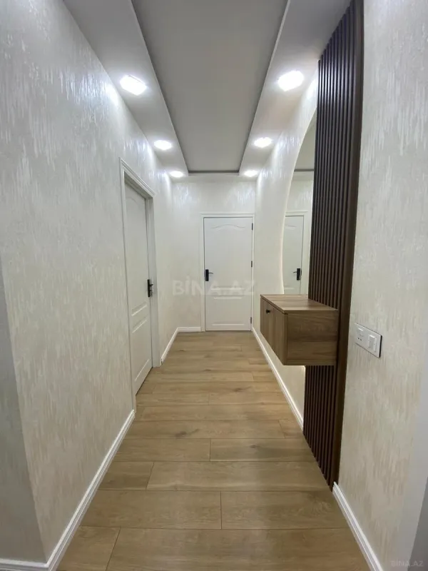 Satılır 2 otaqlı mənzil 60 m²