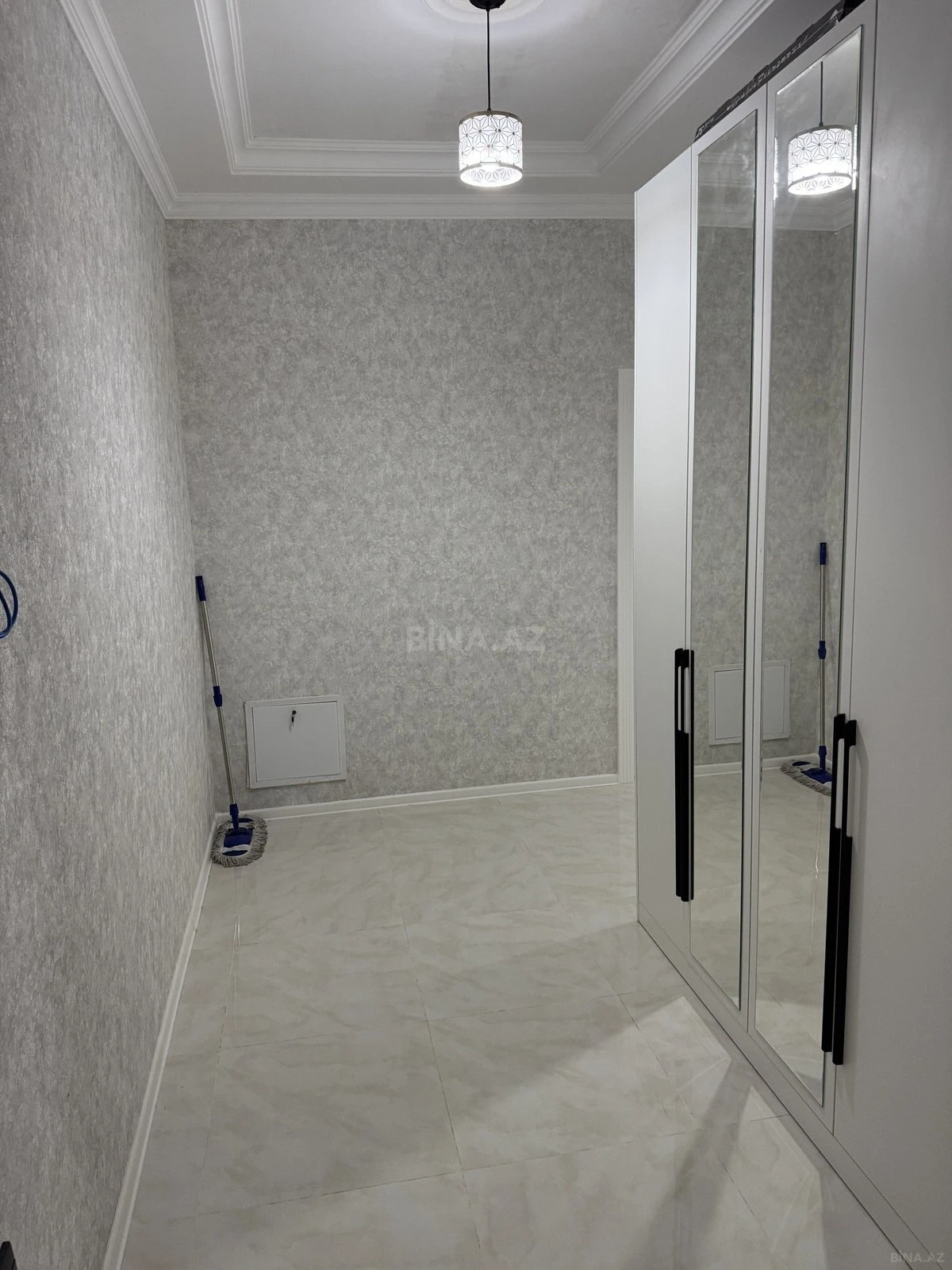 Kirayə verilir 2 otaqlı mənzil 76 m²