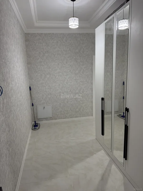 Kirayə verilir 2 otaqlı mənzil 76 m²