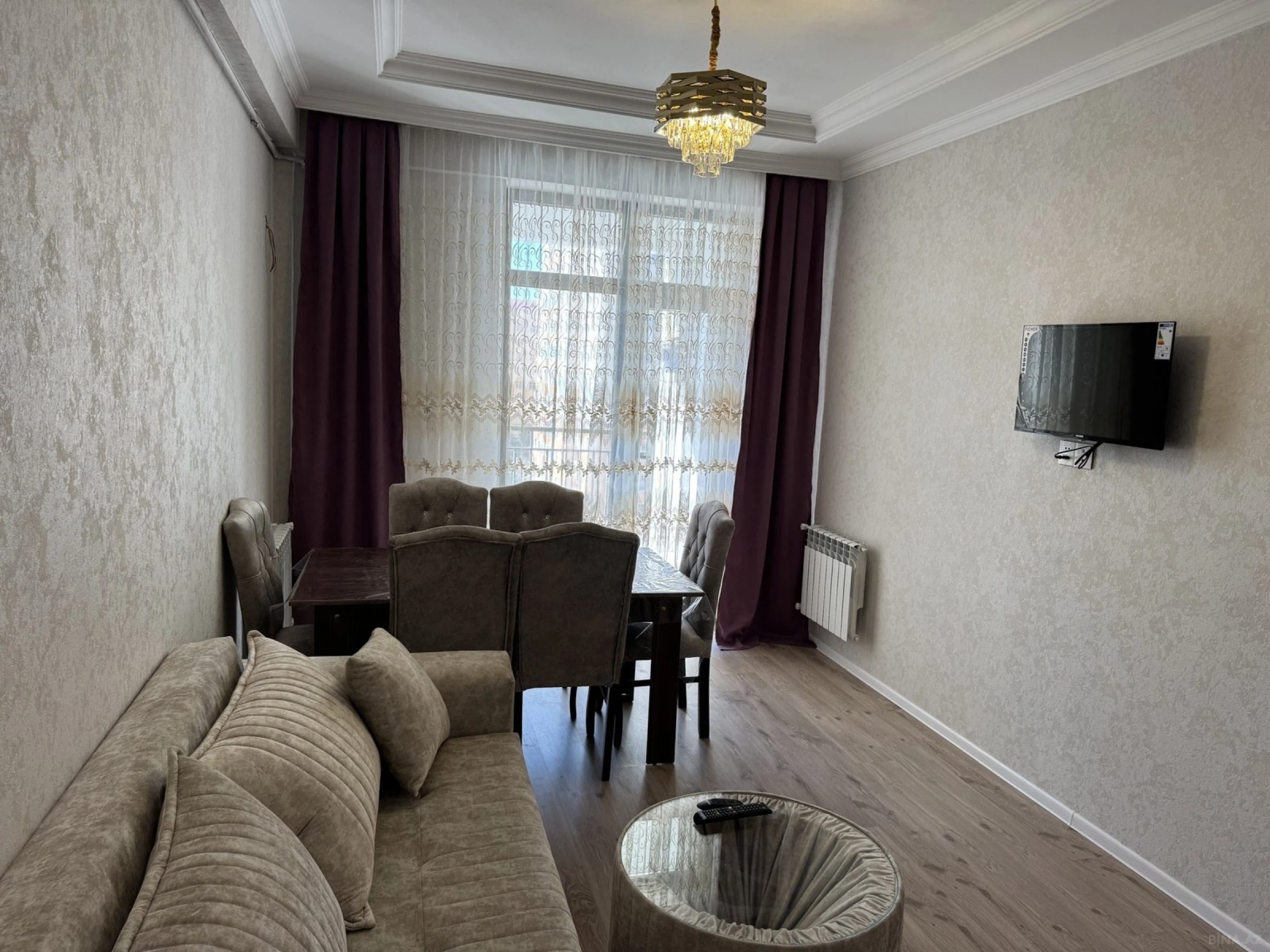 Kirayə verilir 2 otaqlı mənzil 76 m²