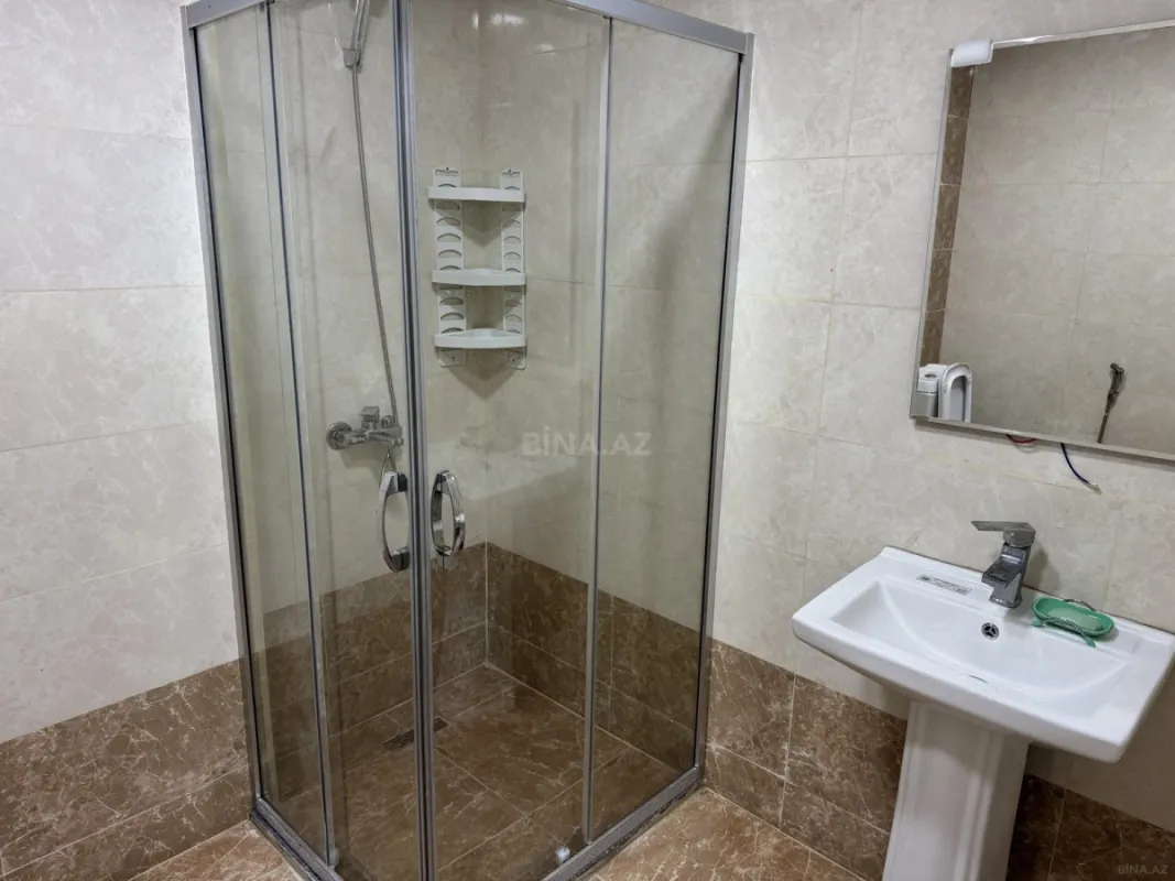 Kirayə verilir 2 otaqlı mənzil 76 m²