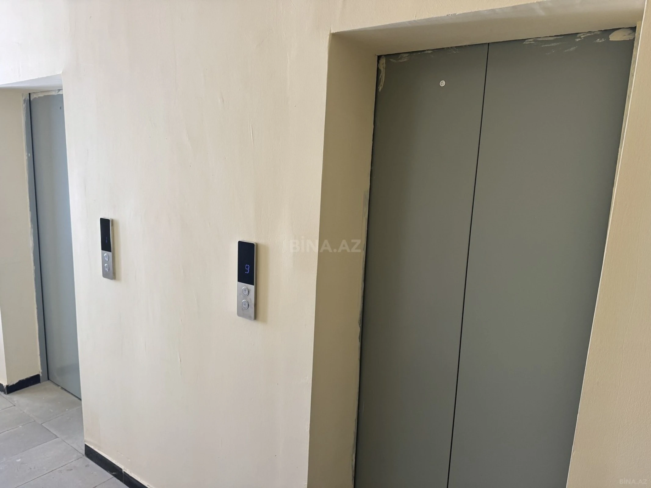 Kirayə verilir 2 otaqlı mənzil 76 m²