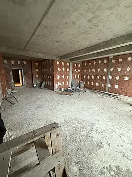 Satılır 2 otaqlı mənzil 85.6 m²