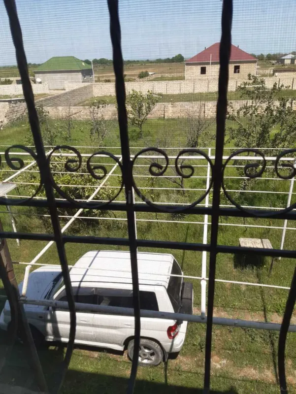 Satılır 4 otaqlı həyət evi 110 m²