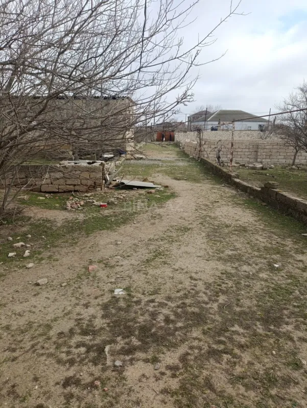 Satılır torpaq sahəsi 12 m²