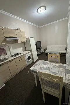 Kirayə verilir 2 otaqlı mənzil 40 m²
