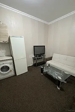 Kirayə verilir 2 otaqlı mənzil 40 m²