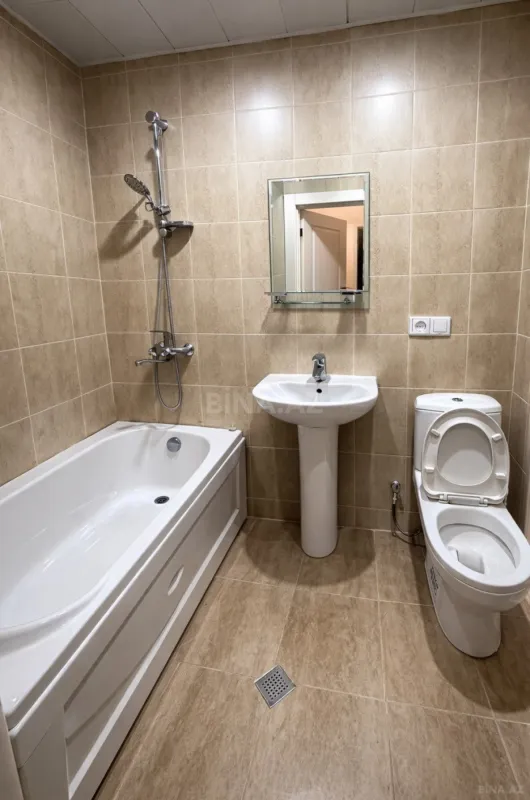 Kirayə verilir 2 otaqlı mənzil 40 m²