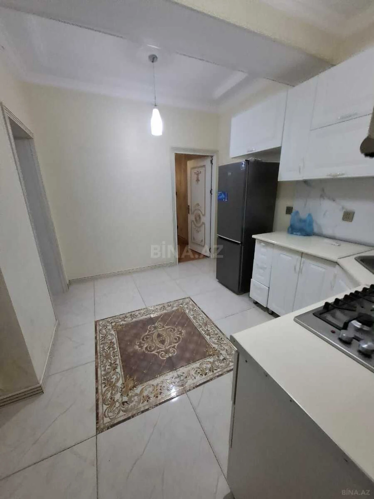 Kirayə verilir 2 otaqlı mənzil 55 m²