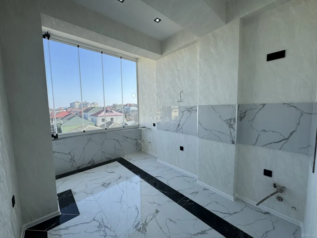 Satılır 2 otaqlı mənzil 75 m²