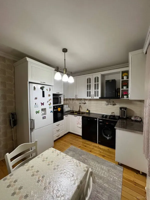 Satılır 4 otaqlı həyət evi 120 m²