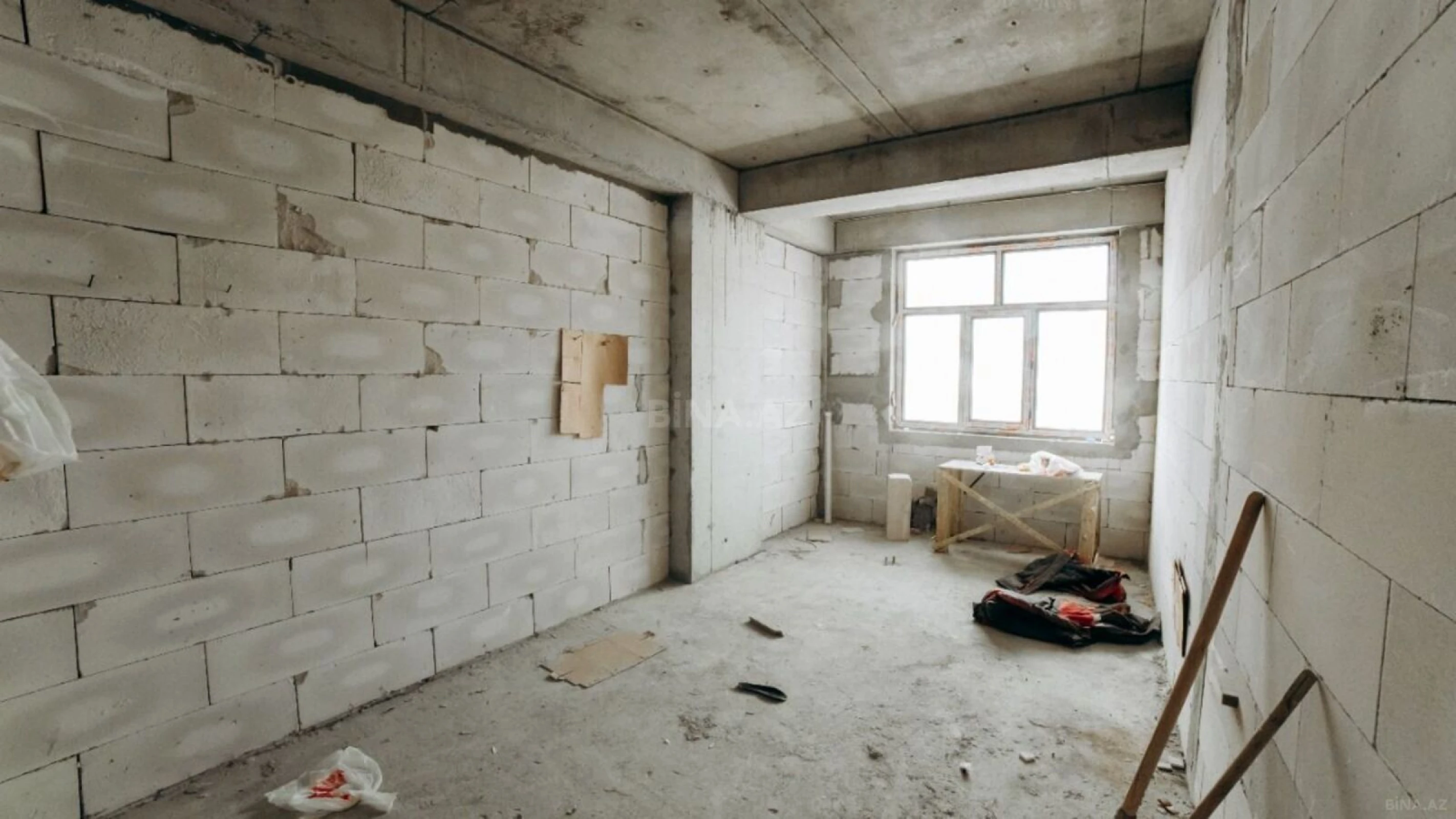 Satılır 3 otaqlı mənzil 120 m²