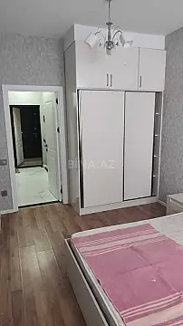 Kirayə verilir 2 otaqlı mənzil 70 m²