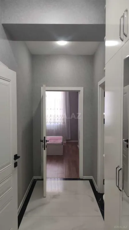 Kirayə verilir 2 otaqlı mənzil 70 m²