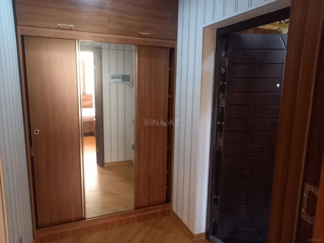 Kirayə verilir 2 otaqlı mənzil 70 m²