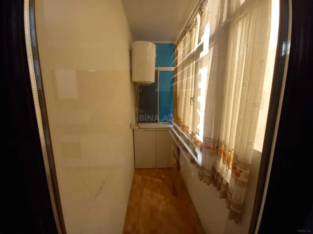 Kirayə verilir 2 otaqlı mənzil 70 m²