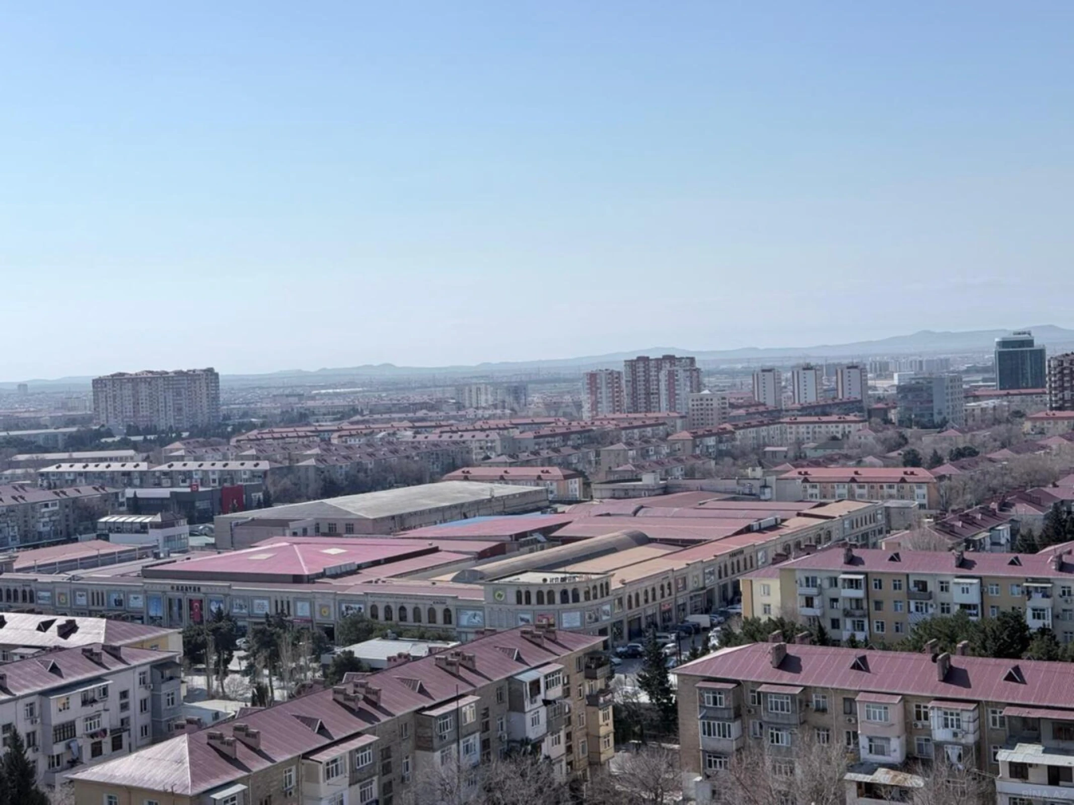 Satılır 3 otaqlı mənzil 127 m²