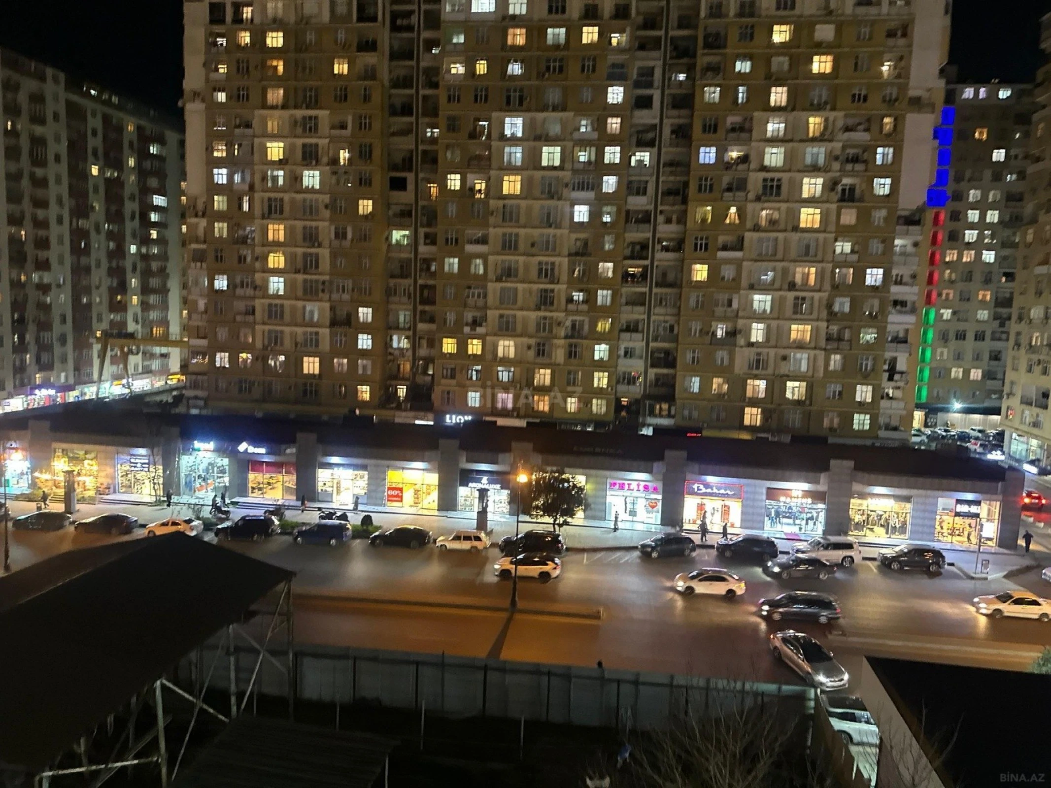 Satılır 2 otaqlı mənzil 65 m²