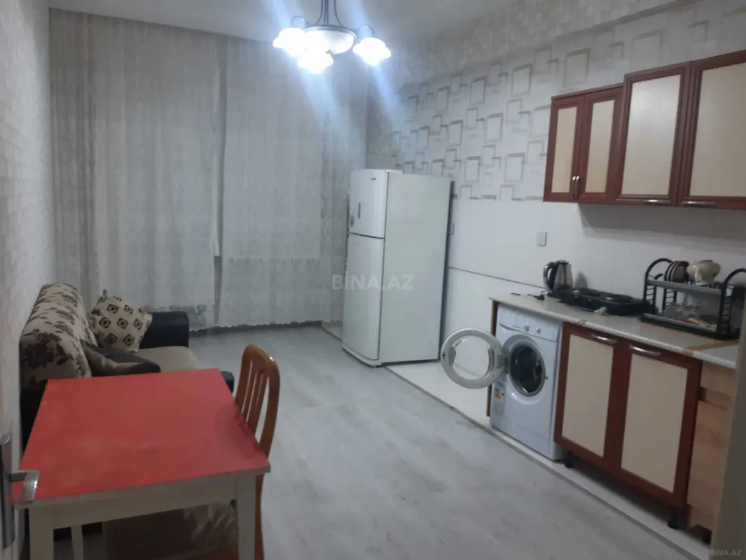 Kirayə verilir 2 otaqlı mənzil 72 m²