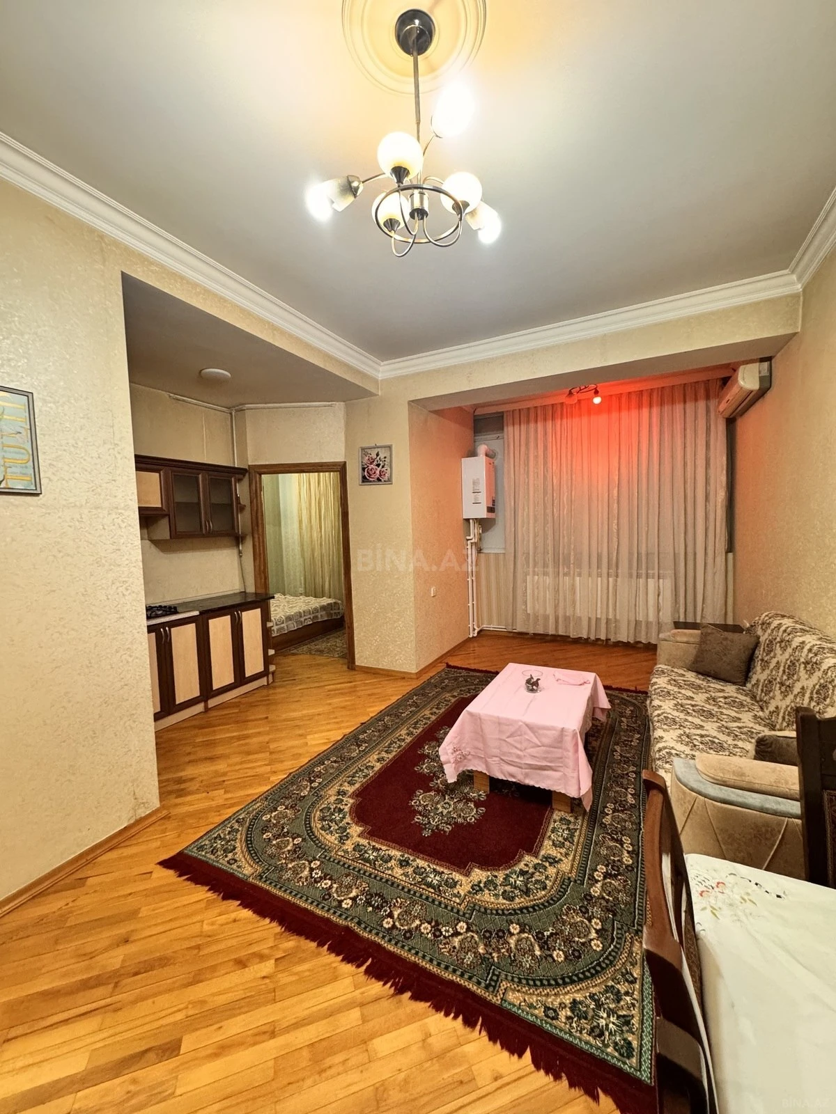 Kirayə verilir 2 otaqlı mənzil 60 m²