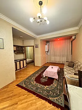 Kirayə verilir 2 otaqlı mənzil 60 m²