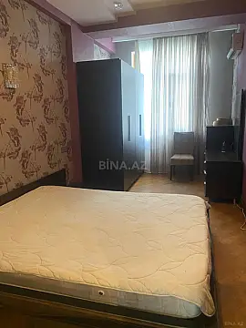 Kirayə verilir 2 otaqlı mənzil 80 m²