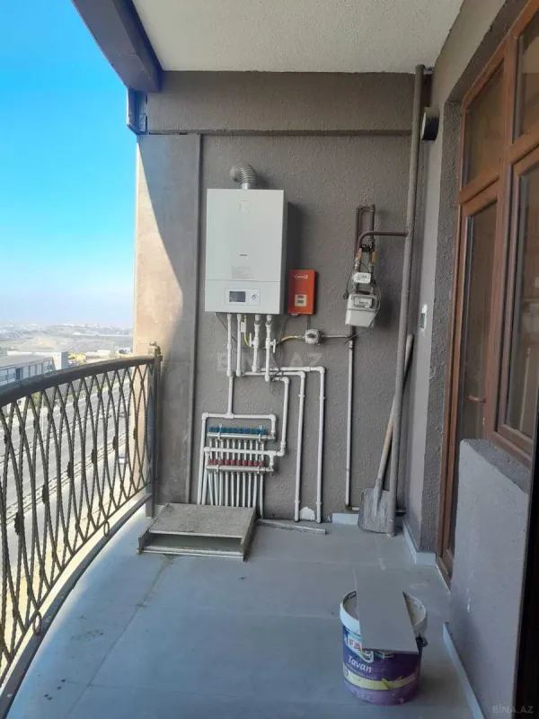 Satılır 2 otaqlı mənzil 100 m²