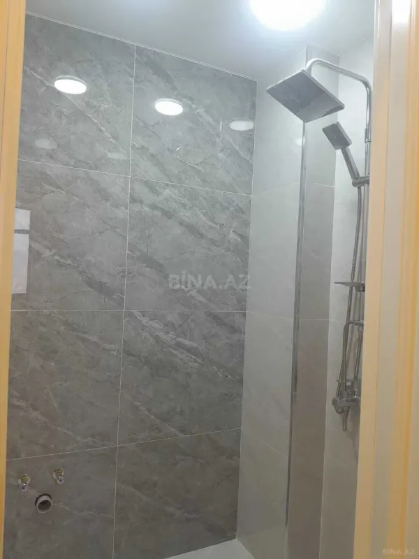 Satılır 2 otaqlı mənzil 100 m²
