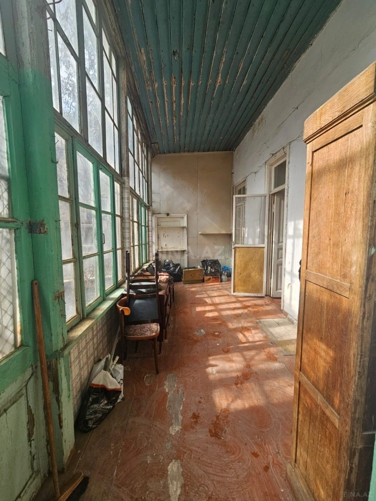 Satılır 3 otaqlı mənzil 95 m²