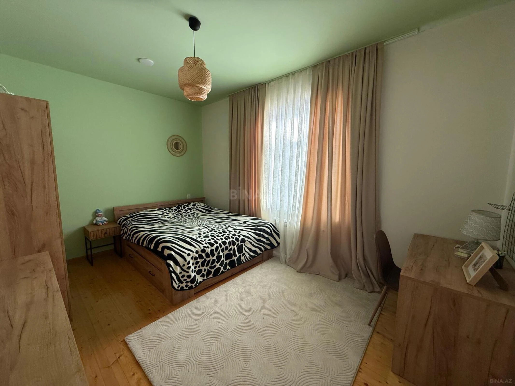 Satılır 4 otaqlı həyət evi 100 m²