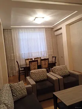 Kirayə verilir 2 otaqlı mənzil 81 m²