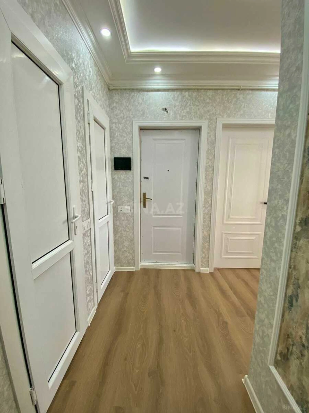Satılır 3 otaqlı mənzil 60 m²