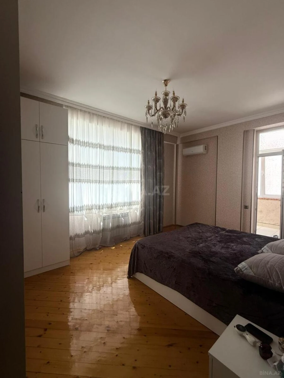 Satılır 3 otaqlı mənzil 96 m²
