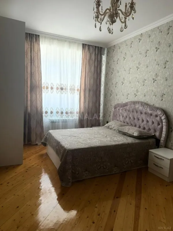 Satılır 3 otaqlı mənzil 96 m²