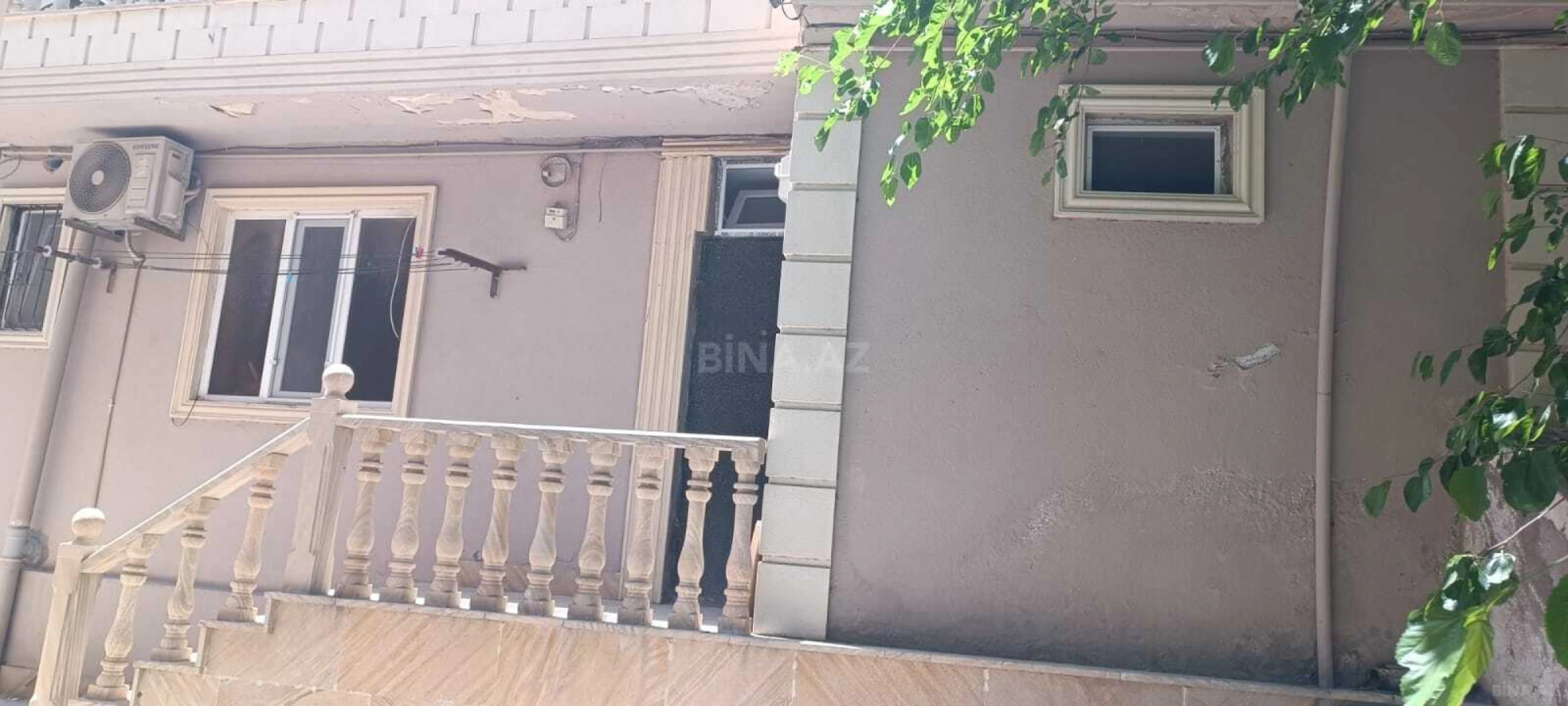 Kirayə verilir 1 otaqlı həyət evi 30 m²