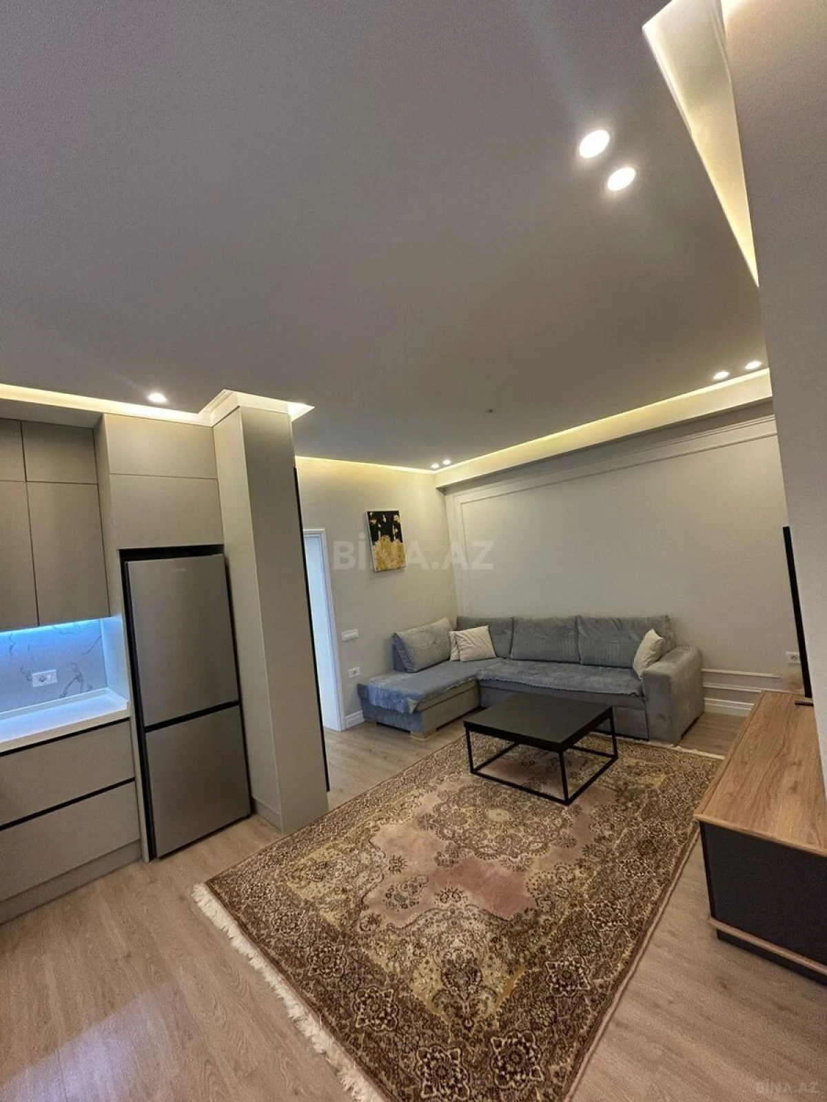 Satılır 2 otaqlı mənzil 70 m²