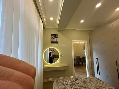 Satılır 2 otaqlı mənzil 70 m²