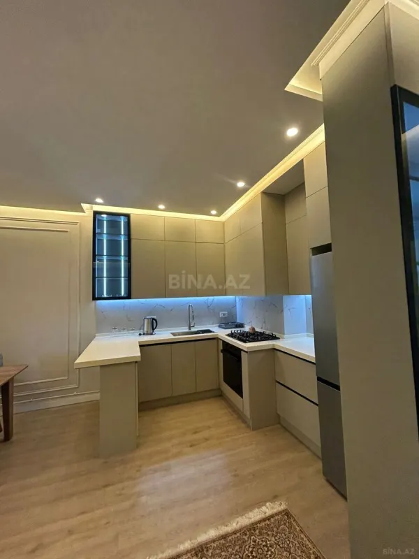 Satılır 2 otaqlı mənzil 70 m²