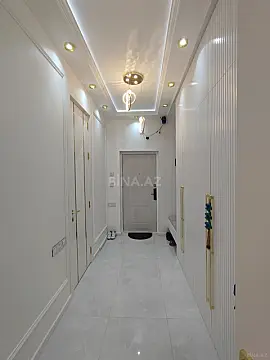 Satılır 2 otaqlı mənzil 68 m²