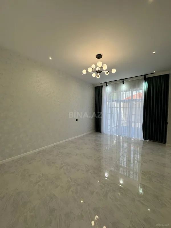 Satılır 4 otaqlı həyət evi 130 m²