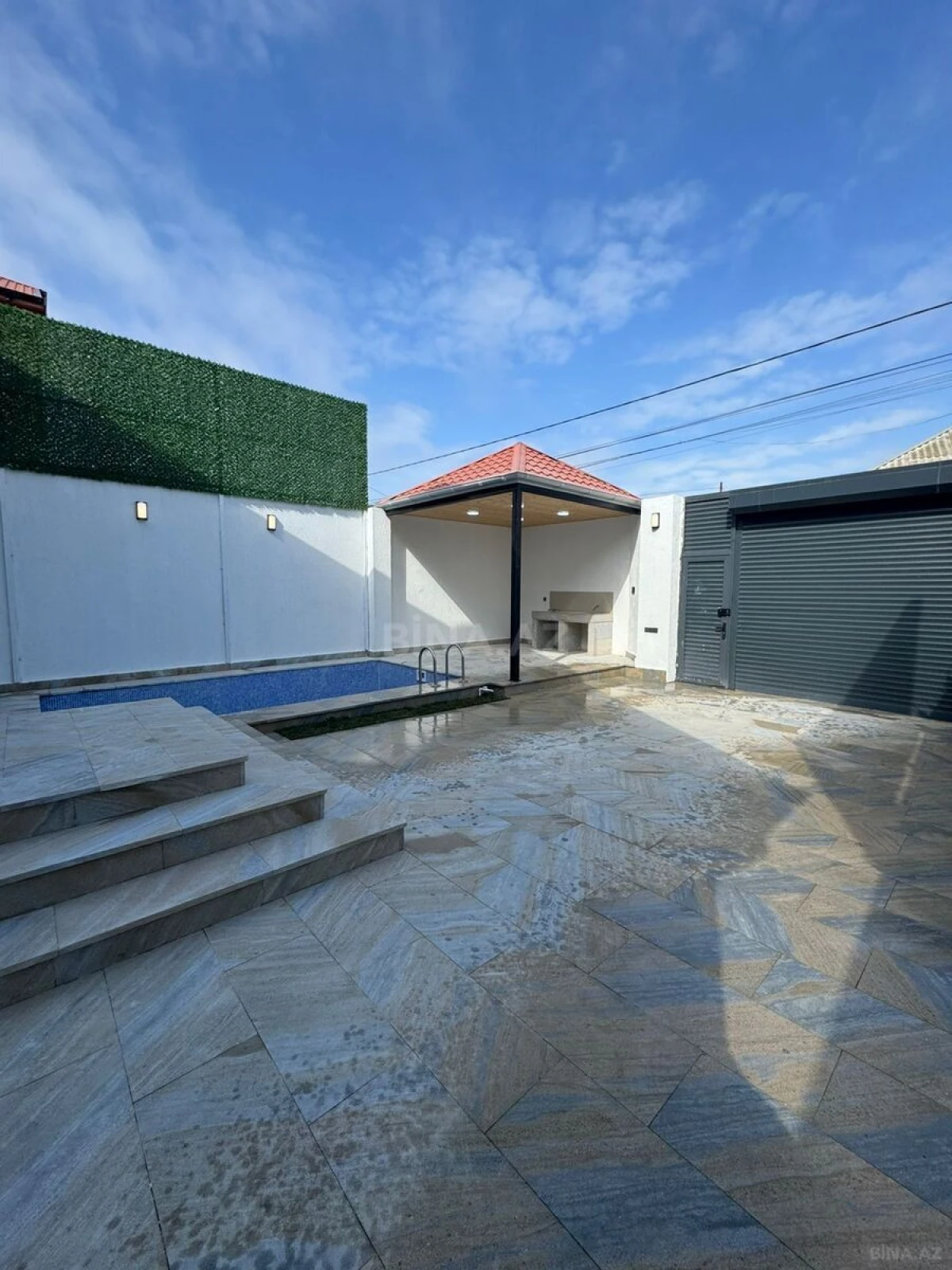 Satılır 4 otaqlı həyət evi 130 m²